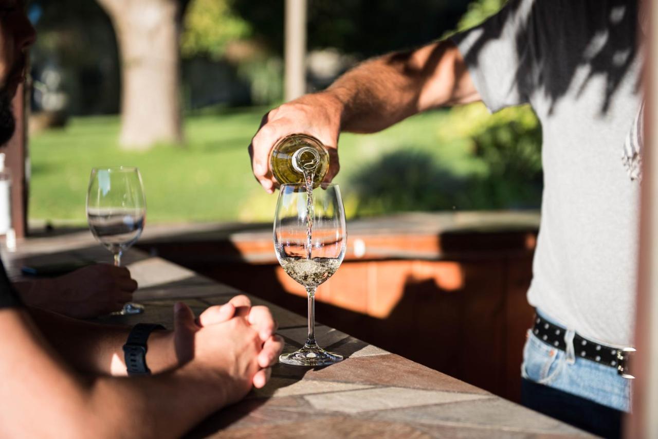 Resort Similkameen Wild & Winery Retreat