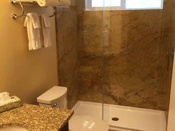 Similkameen Wild & Winery Retreat Resort 3*